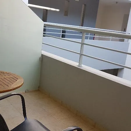 Cosmos Apartahotel 3*