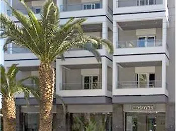 Cosmos Apartahotel